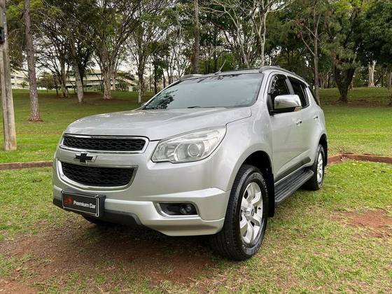 CHEVROLET TRAILBLAZER 2.8 LTZ 4X4 16V TURBO DIESEL 4P AUTOMÁTICO CHEVROLET TRAILBLAZER 2.8 LTZ 4X4 16V TURBO DIESEL 4P AUTOMÁTICO